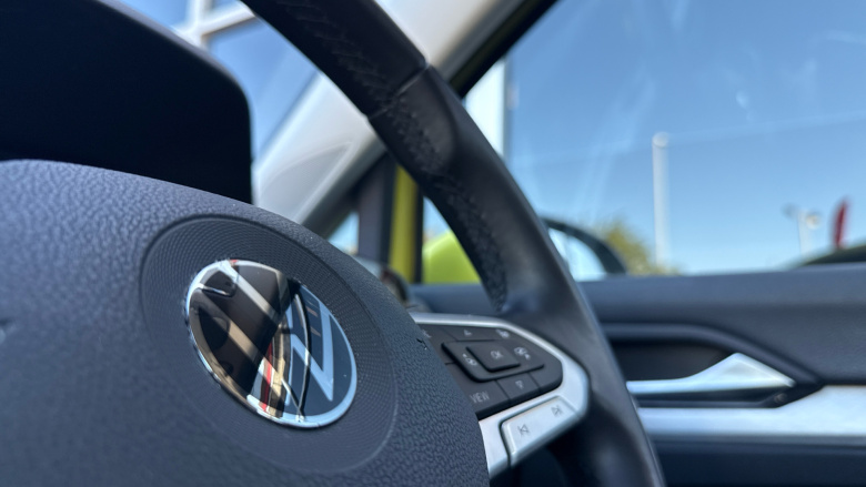 Volkswagen Golf 1.5 eTSI 150 Life 5dr DSG Petrol Hatchback